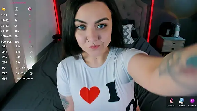 Snapshot of ashton_heidii chatting on November 11, 2025, 11:42 pm ashton heidii online show from November 11, 2025, 11:42 pm