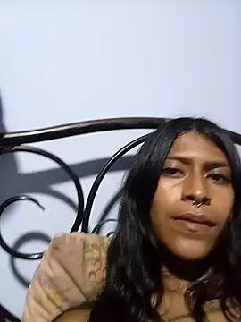 deborahotts online show from November 29, 2025, 2:01 am