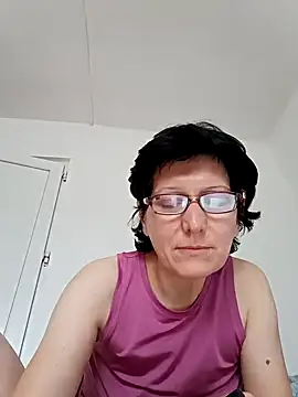 Snapshot of Vera_Elle chatting on November 12, 2025, 12:53 pm Vera Elle online show from November 12, 2025, 12:53 pm