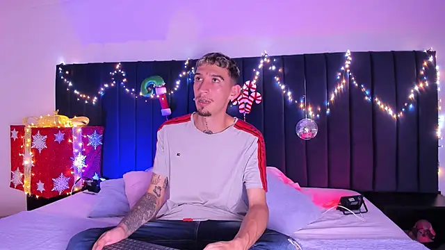 Snapshot of dominik_thompson777 chatting on November 22, 2025, 5:17 am dominik thompson777 online show from November 22, 2025, 5:17 am