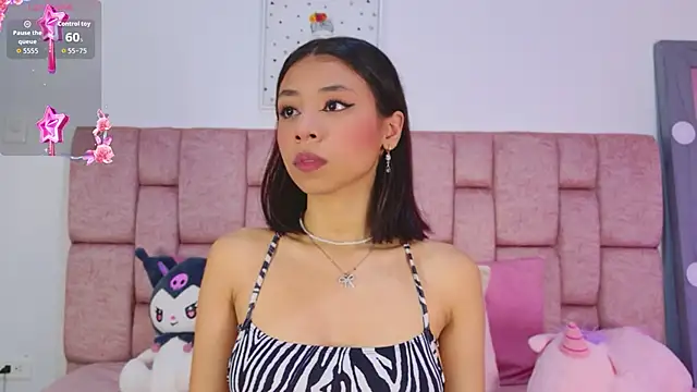 ScarlettLuxe online show from March 23, 2026, 7:47 pm