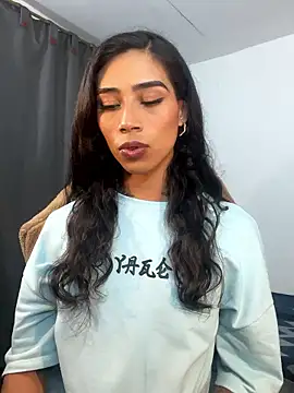 Snapshot of Sweet-Cris chatting on January 15, 2026, 7:50 pm Sweet-Cris online show from January 15, 2026, 7:50 pm