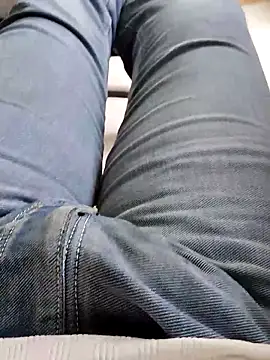 hunk28 6 online show from October 26, 2025, 7:09 am