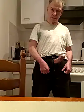 mario7767 online show from December 19, 2025, 8:55 pm