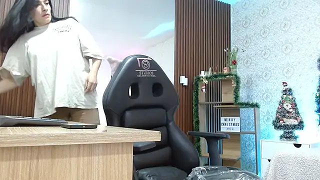 Snapshot of BLUE_TAY1 chatting on November 22, 2025, 11:53 am BLUE TAY1 online show from November 22, 2025, 11:53 am