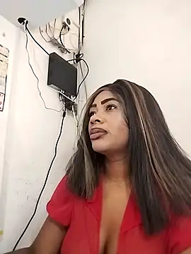 PerlaZultana online show from April 15, 2026, 3:27 pm