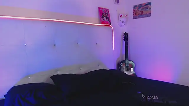 Snapshot of nicolet666lee chatting on November 15, 2025, 6:06 am nicolet666lee online show from November 15, 2025, 6:06 am