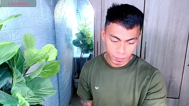 PinooyMilker online show from April 1, 2026, 9:56 pm