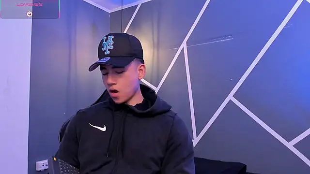 Draven Marceaux online show from February 14, 2026, 11:43 am