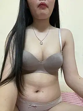 Snapshot of Xu_Xubaby chatting on December 18, 2025, 11:47 am Xu Xubaby online show from December 18, 2025, 11:47 am