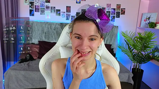 kaleriyaa  online show from October 24, 2025, 5:06 am