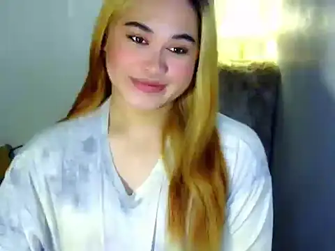 Annierose ts online show from April 4, 2026, 1:23 am