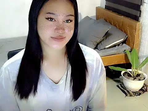 Annierose ts online show from September 30, 2025, 11:05 am