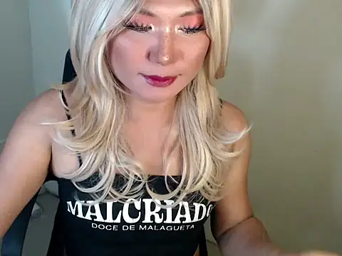 itsmecarla online show from October 9, 2025, 10:21 pm