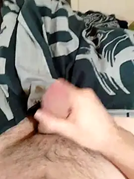 Snapshot of chrisdic27 chatting on February 26, 2026, 9:37 pm chrisdic27 online show from February 26, 2026, 9:37 pm