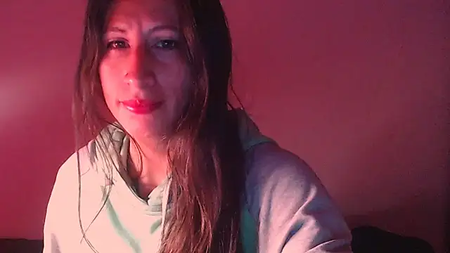 Snapshot of NathaSlave chatting on June 30, 2026, 6:35 am NathaSlave online show from June 30, 2026, 6:35 am