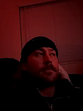 Snapshot of blazeyblake chatting on November 16, 2025, 12:10 pm blazeyblake online show from November 16, 2025, 12:10 pm