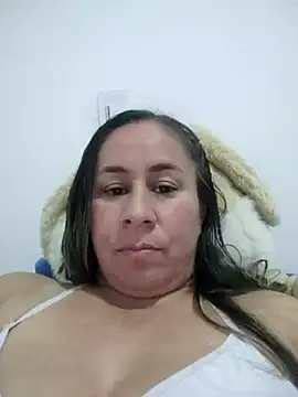 Nala1986 online show from October 30, 2025, 1:37 am