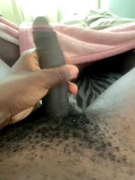 Snapshot of midravelta chatting on October 14, 2025, 11:11 am midravelta online show from October 14, 2025, 11:11 am