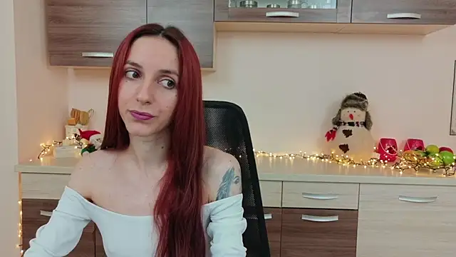 Snapshot of Julia_Jae chatting on December 14, 2025, 6:30 am Julia Jae online show from December 14, 2025, 6:30 am