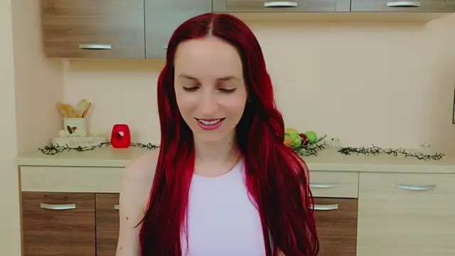 Julia Jae online show from June 8, 2026, 6:36 am