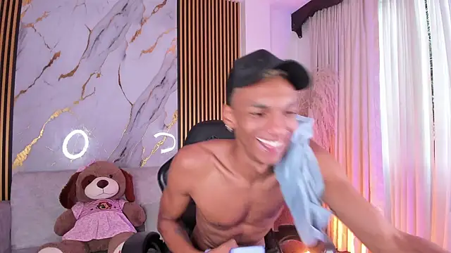 Snapshot of JulienSaint chatting on October 30, 2025, 1:09 pm JulienSaint online show from October 30, 2025, 1:09 pm