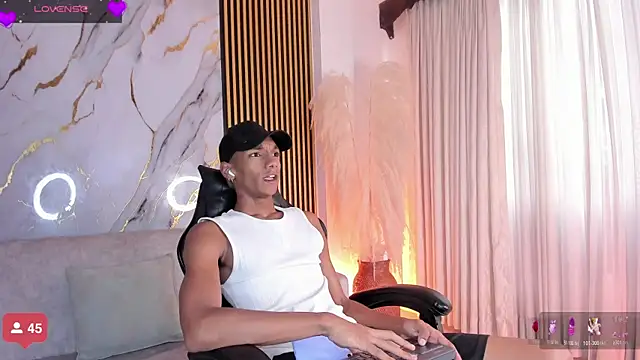 Snapshot of JulienSaint chatting on October 29, 2025, 12:26 pm JulienSaint online show from October 29, 2025, 12:26 pm