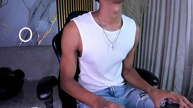 JulienSaint online show from March 21, 2026, 11:36 am