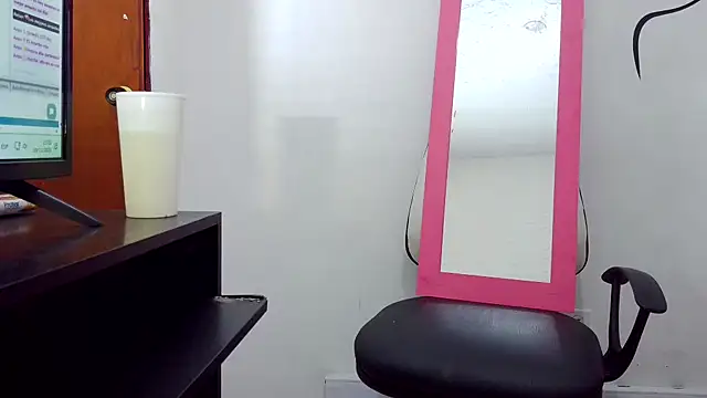 Snapshot of felipecams123 chatting on November 30, 2025, 2:23 am felipecams123 online show from November 30, 2025, 2:23 am