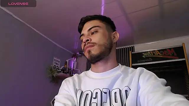 Snapshot of Bastian_MCcormick chatting on January 12, 2026, 1:18 pm Bastian MCcormick online show from January 12, 2026, 1:18 pm