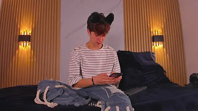 Snapshot of IM_DAREN chatting on November 8, 2025, 3:10 am IM DAREN online show from November 8, 2025, 3:10 am