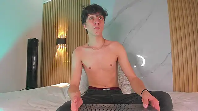 Snapshot of IM_DAREN chatting on November 28, 2025, 3:39 am IM DAREN online show from November 28, 2025, 3:39 am