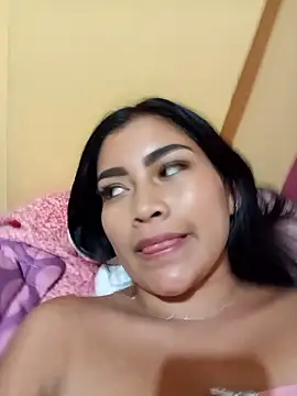 LunaaRosse online show from January 15, 2026, 3:48 pm