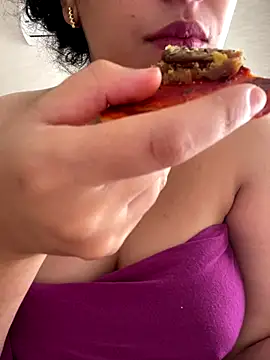 Snapshot of Bold-arabic-vibes chatting on November 11, 2025, 11:27 am Bold-arabic-vibes online show from November 11, 2025, 11:27 am