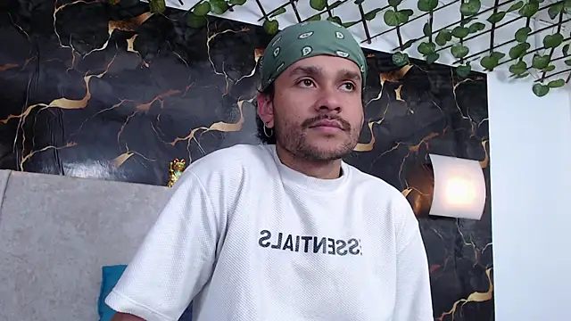 Snapshot of Provincute chatting on February 21, 2026, 3:08 am Provincute online show from February 21, 2026, 3:08 am