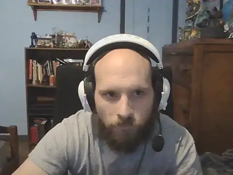 Snapshot of PDrents chatting on November 11, 2025, 9:53 pm PDrents online show from November 11, 2025, 9:53 pm