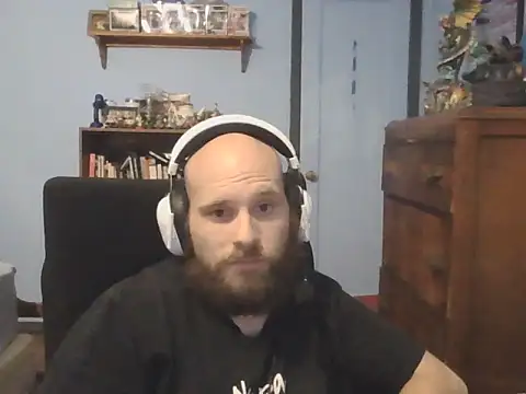 Snapshot of PDrents chatting on November 7, 2025, 9:52 pm PDrents online show from November 7, 2025, 9:52 pm