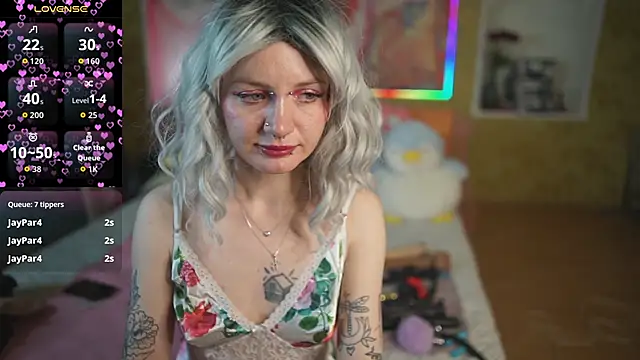 Dia Angel online show from March 3, 2026, 7:32 pm