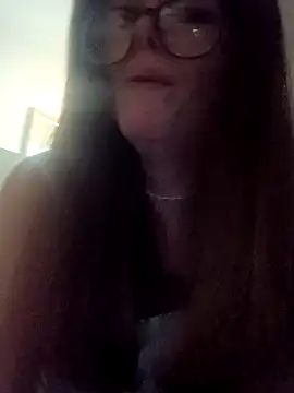 Snapshot of NovaVade chatting on October 26, 2025, 3:29 am NovaVade online show from October 26, 2025, 3:29 am