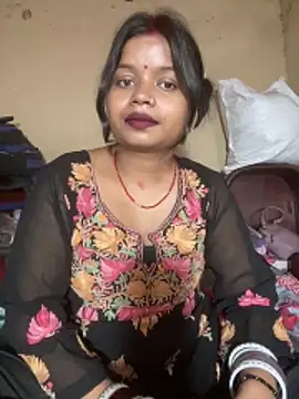 Priyasingh755 online show from June 19, 2026, 2:23 pm