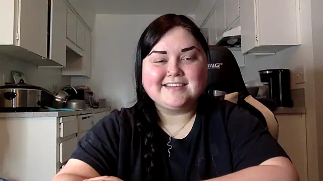 JJbaby1 online show from December 1, 2025, 4:02 am