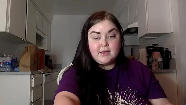 JJbaby1 online show from November 12, 2025, 3:16 pm