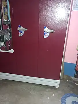 Snapshot of Hotty-rosni chatting on November 6, 2025, 12:14 am Hotty-rosni online show from November 6, 2025, 12:14 am