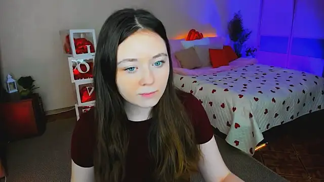 Snapshot of AlluringLookk chatting on February 12, 2026, 4:18 pm AlluringLookk online show from February 12, 2026, 4:18 pm