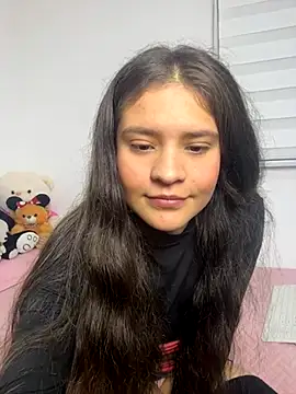 Emilyybennet  online show from September 19, 2025, 2:48 am