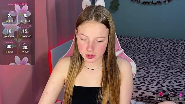 Snapshot of stefaniyaaa chatting on October 17, 2025, 6:10 pm stefaniyaaa online show from October 17, 2025, 6:10 pm