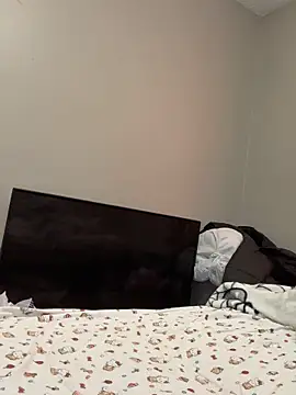 chocolate bella online show from November 26, 2025, 7:14 pm