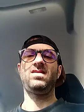 Snapshot of vasgabri chatting on October 29, 2025, 10:14 am vasgabri online show from October 29, 2025, 10:14 am