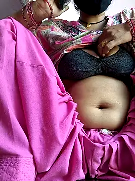 Snapshot of Love-pari077 chatting on November 5, 2025, 7:33 am Love-pari077 online show from November 5, 2025, 7:33 am