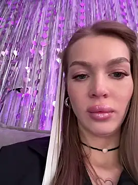 Snapshot of miss_veroNika chatting on February 12, 2026, 4:34 am miss veroNika online show from February 12, 2026, 4:34 am